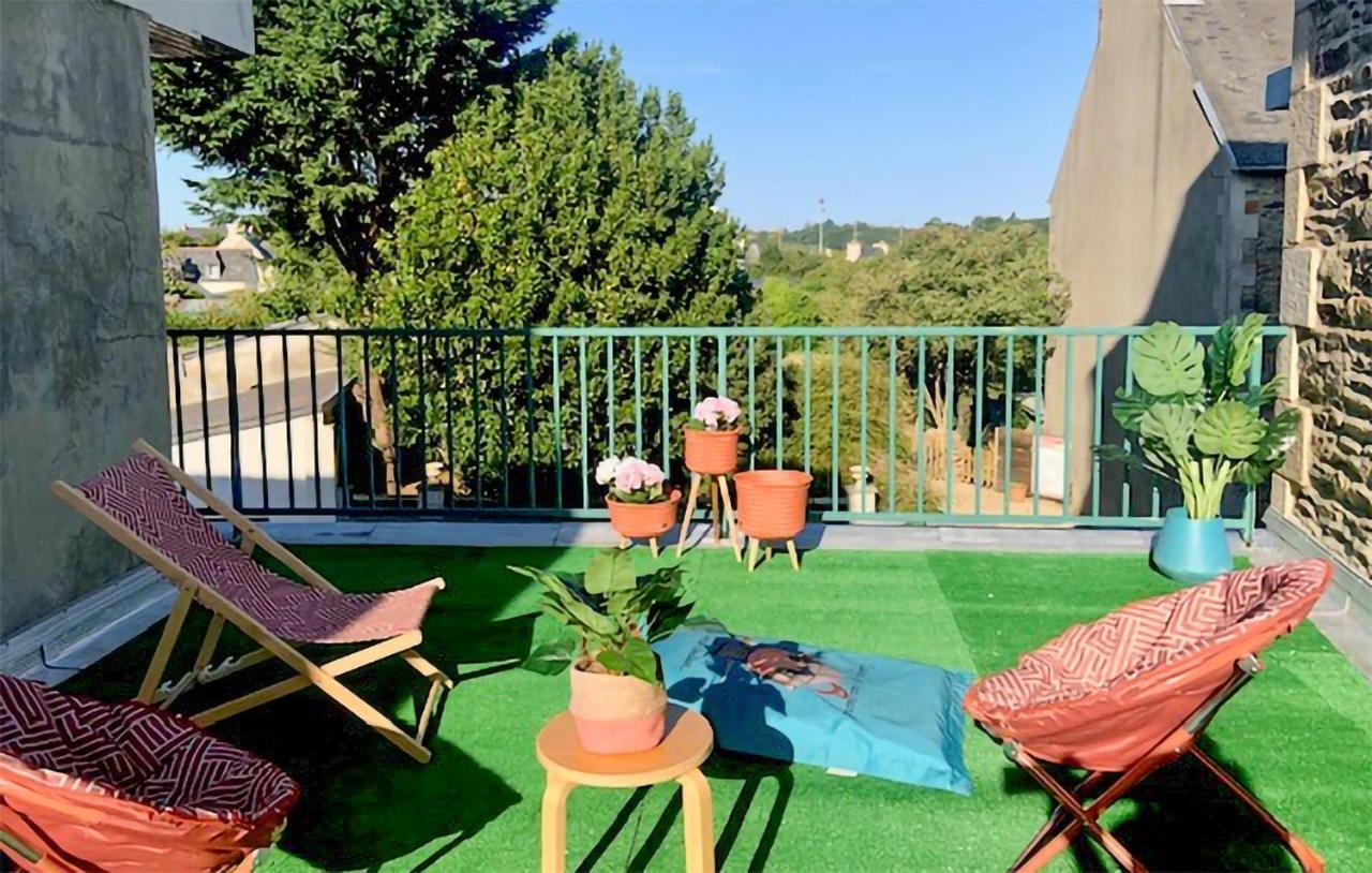 Amazing home in Lézardrieux with 5 Bedrooms Extérieur photo
